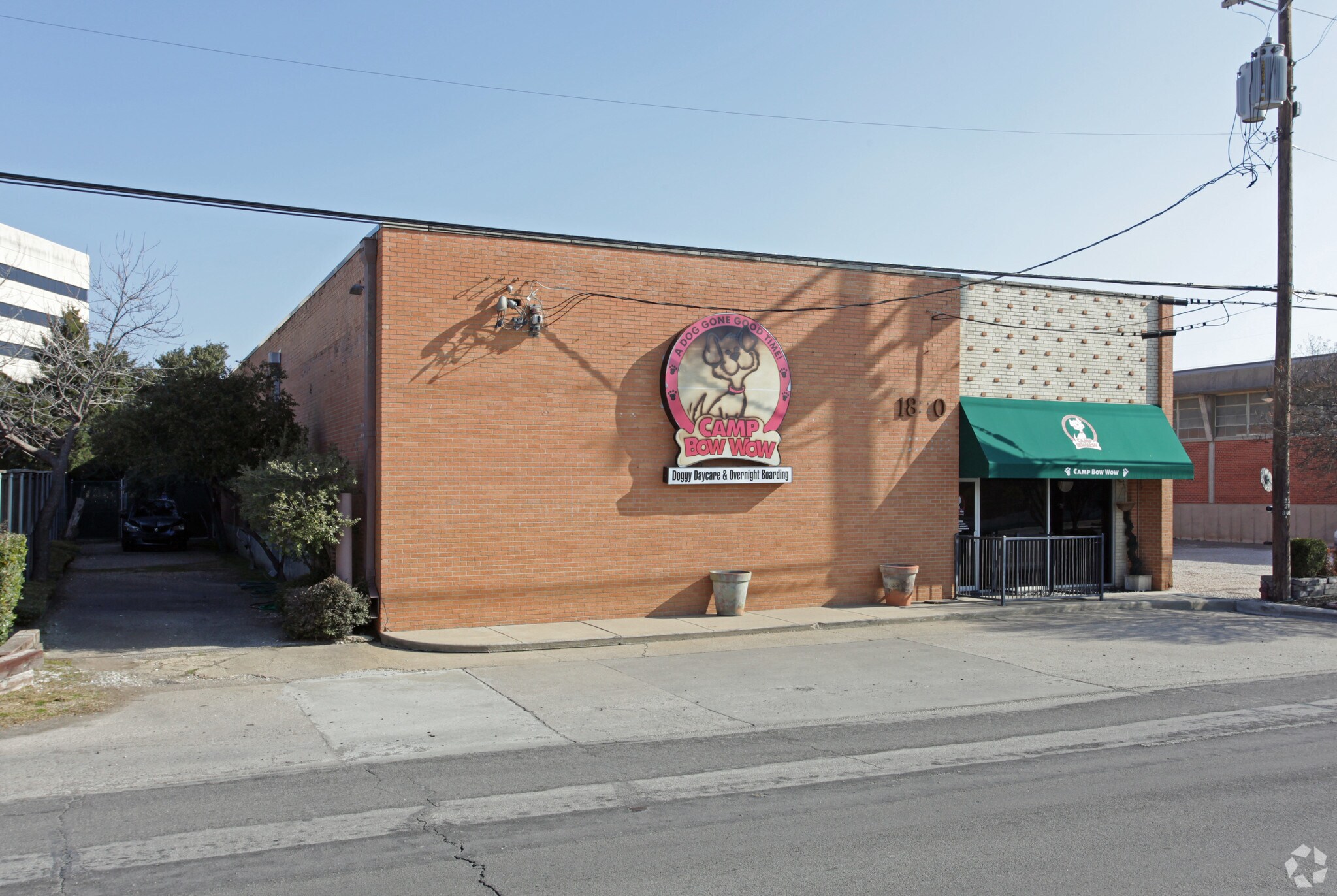 1800 Irving Blvd, Dallas, TX for sale Primary Photo- Image 1 of 1