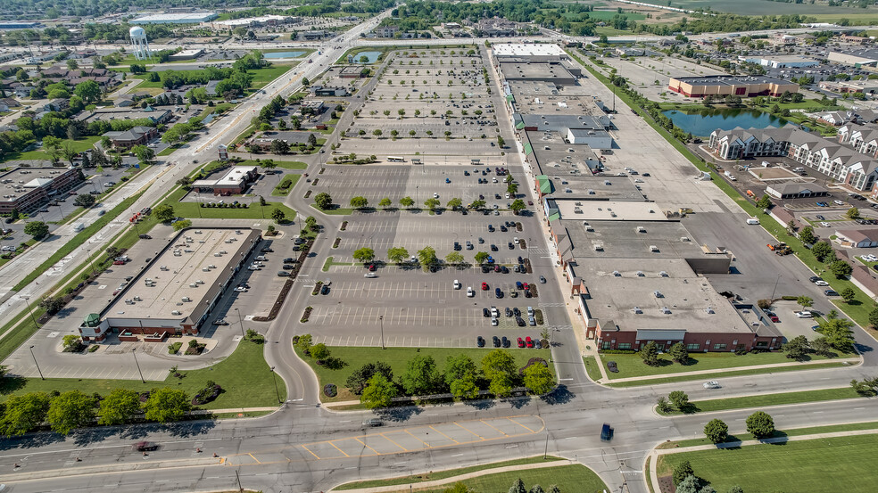 6820-7450 Green Bay Rd, Kenosha, WI for lease - Aerial - Image 3 of 14