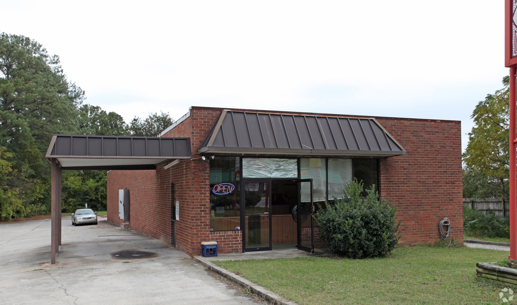 2618 Peach Orchard Rd, Augusta, GA 30906 Former Dry Cleaner Peach