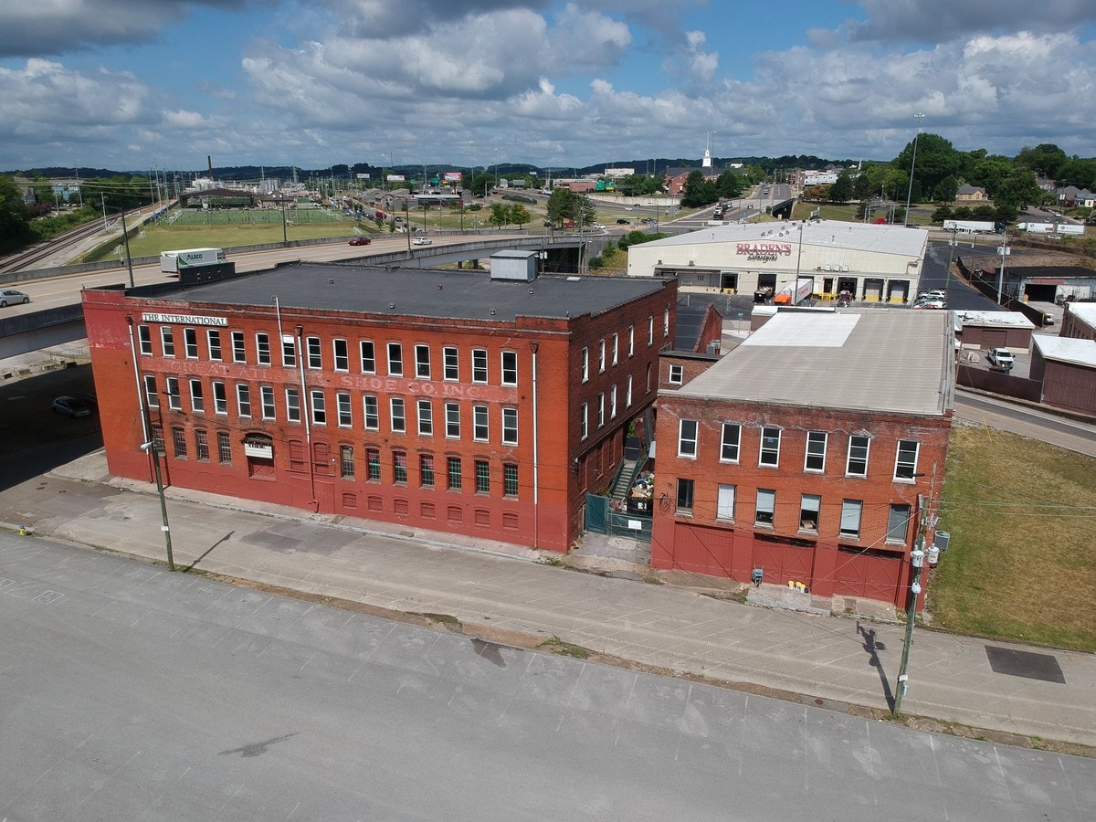 940 Blackstock Ave, Knoxville, TN 37921