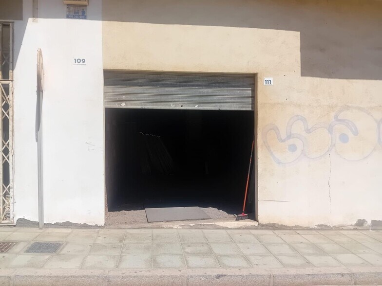 Retail in El Ejido for lease - Building Photo - Image 2 of 3