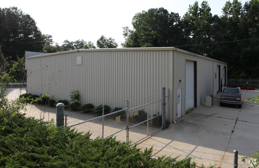 9279 S Main Ct, Jonesboro, GA for lease - Building Photo - Image 3 of 4