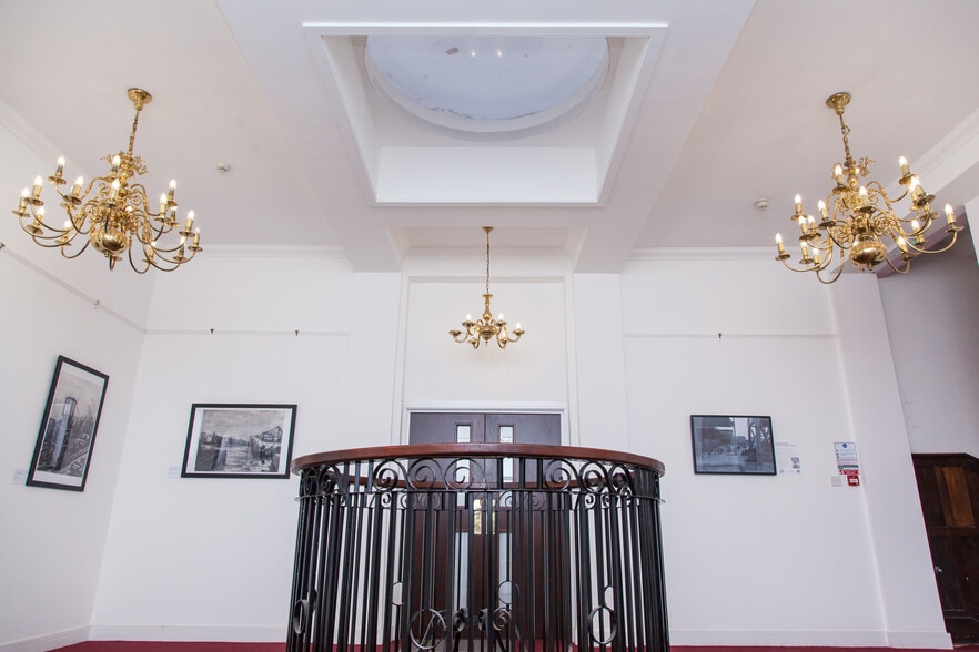 Middlesbrough Rd, Middlesbrough for lease - Interior Photo - Image 3 of 8