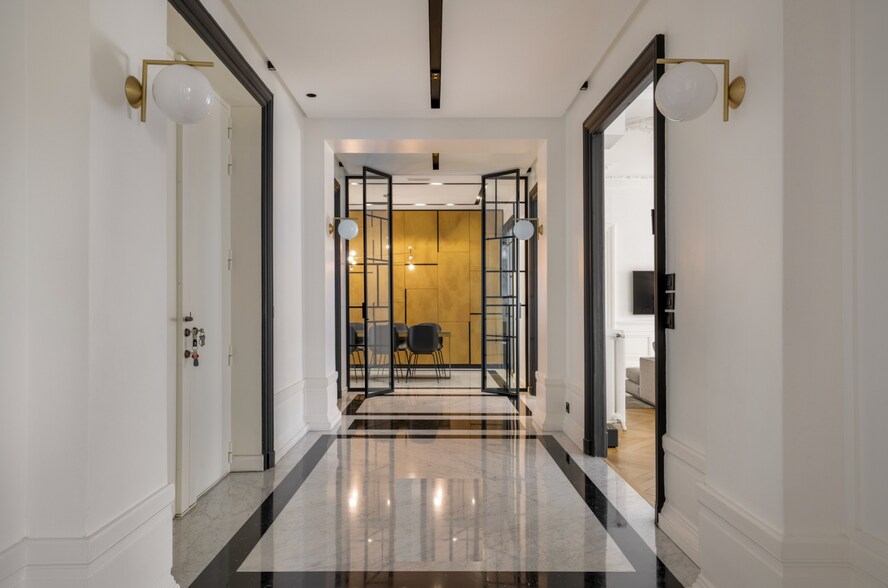 1-3 Rue Des Pyramides, Paris for lease - Building Photo - Image 3 of 5