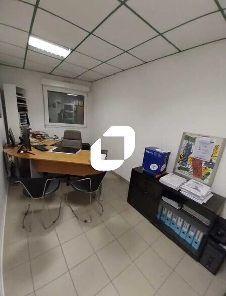 Office in Eysines for sale - Interior Photo - Image 3 of 8