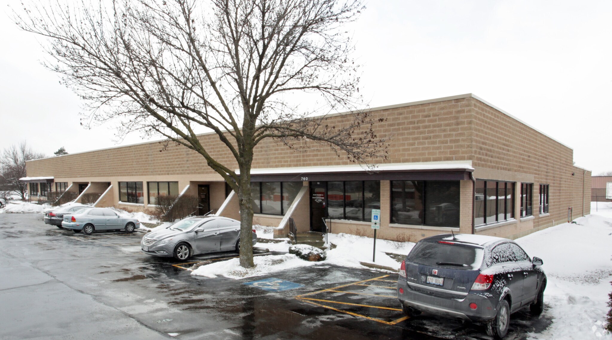 760 N Frontage Rd, Willowbrook, IL for sale Primary Photo- Image 1 of 1