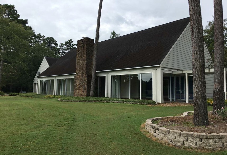 21602 Cypresswood Dr, Spring, TX for sale - Primary Photo - Image 1 of 1