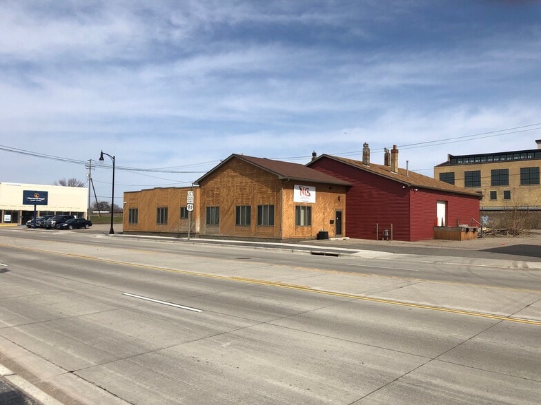 1113 Main Ave, Fargo, ND for sale - Primary Photo - Image 1 of 1