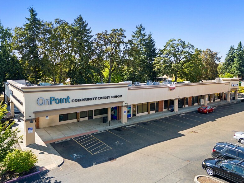 14625-14629 SE Mcloughlin Blvd, Portland, OR for lease - Building Photo - Image 1 of 8