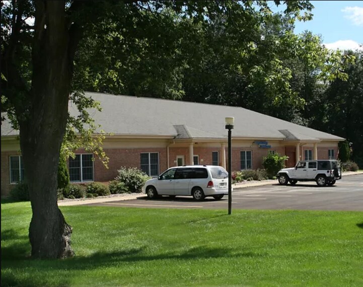 3343 Spring Arbor Rd, Jackson, MI for sale - Building Photo - Image 1 of 1