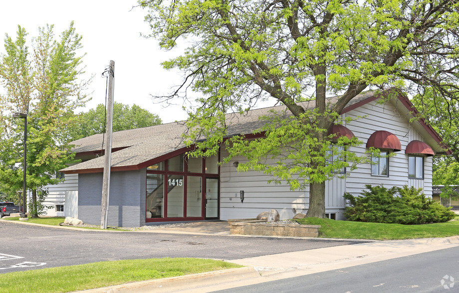 1415 Lilac Dr N, Golden Valley, MN 55422 - Office for Lease | LoopNet