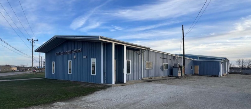 423 E Centralia St, Elkhorn, WI for sale - Building Photo - Image 1 of 1