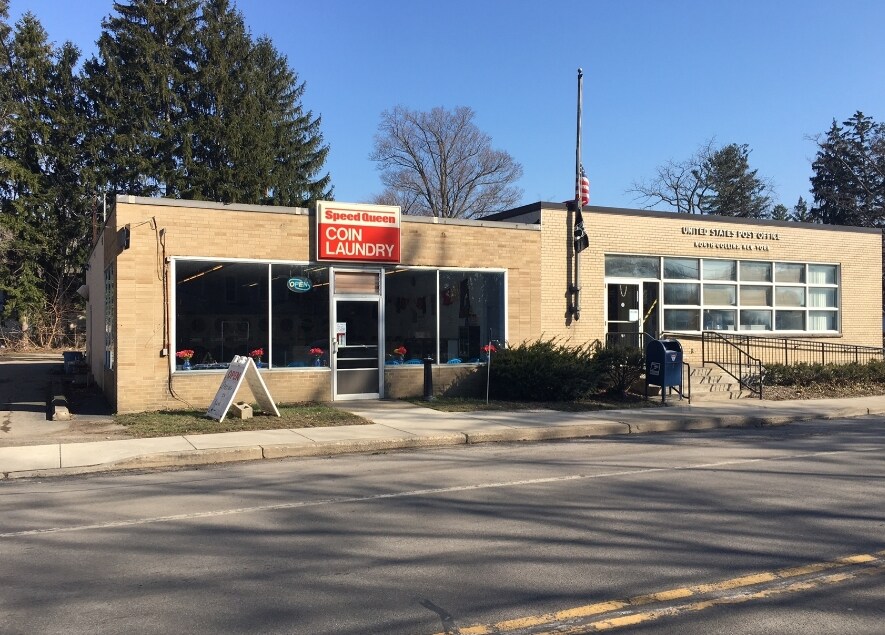 10605 Main St, North Collins, NY 14111