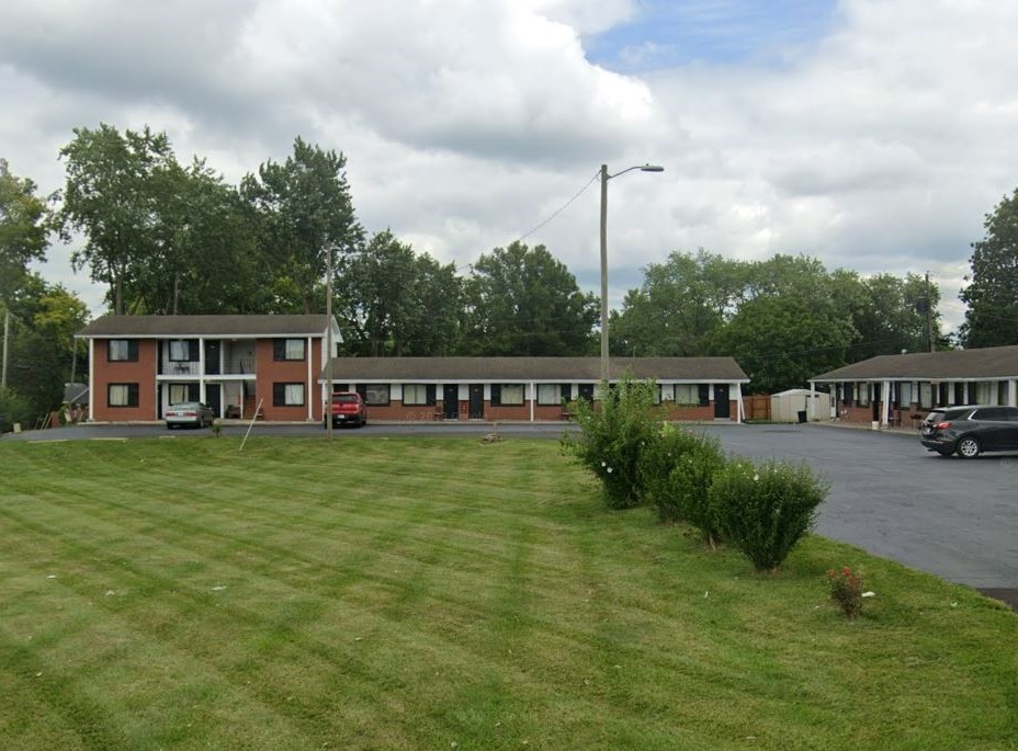 Central Indiana Motel Portfolio - Hartford City, In For Sale 