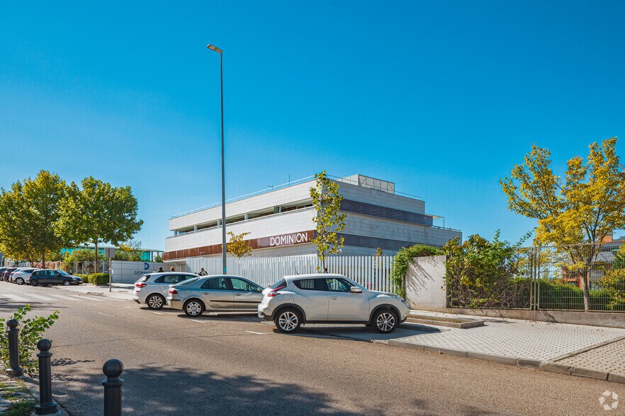 Calle José Echegaray, 1, Las Rozas de Madrid, Madrid for lease - Building Photo - Image 3 of 3