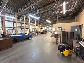 1881 Main St, Sharpsburg, PA for sale Interior Photo- Image 2 of 10