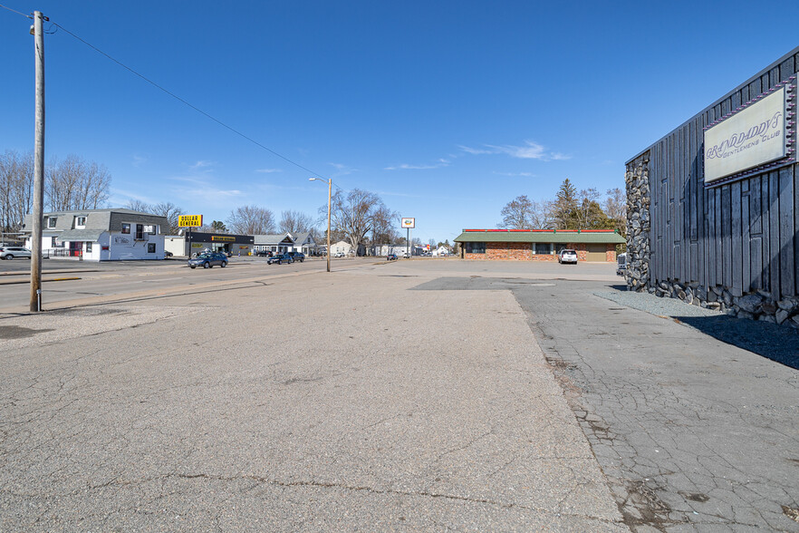 861 Grand Ave, Schofield, WI for sale - Building Photo - Image 3 of 9