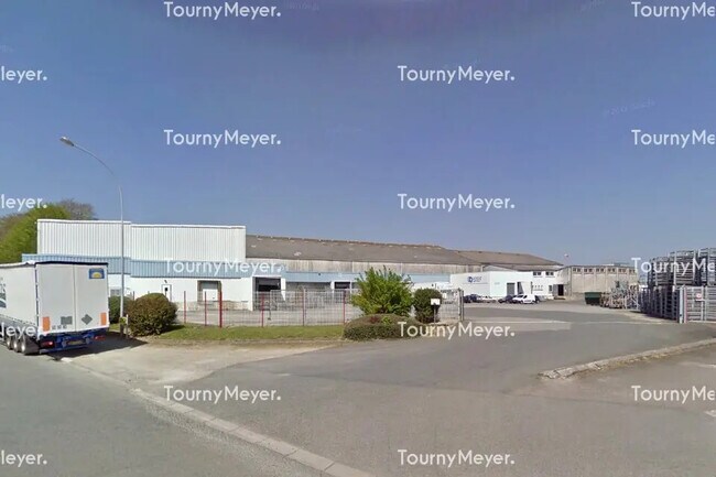 Location Entrepôt 2 000 m² à 3 500 m²