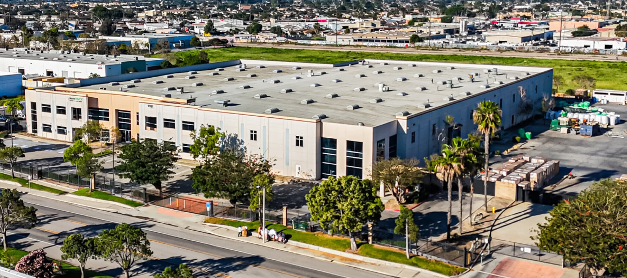 1151 Pacific Ave, Oxnard, CA for lease Interior Photo- Image 1 of 2