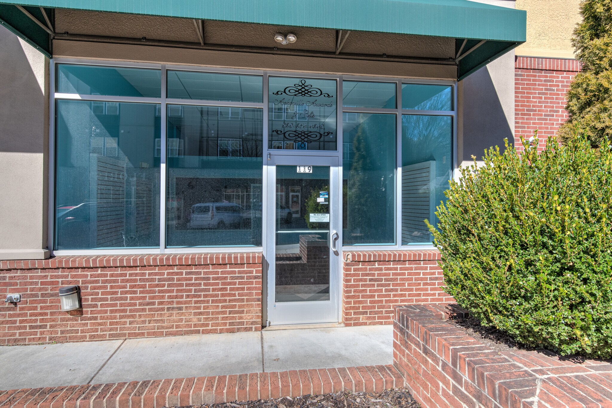 41 N Merrimon Ave, Asheville, NC 28804 Office for Lease
