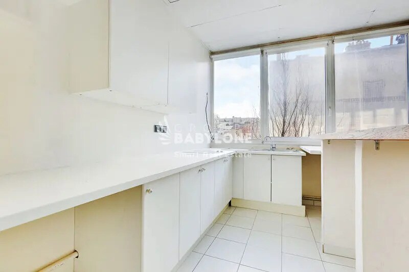 Office in Montrouge for lease - Interior Photo - Image 3 of 14