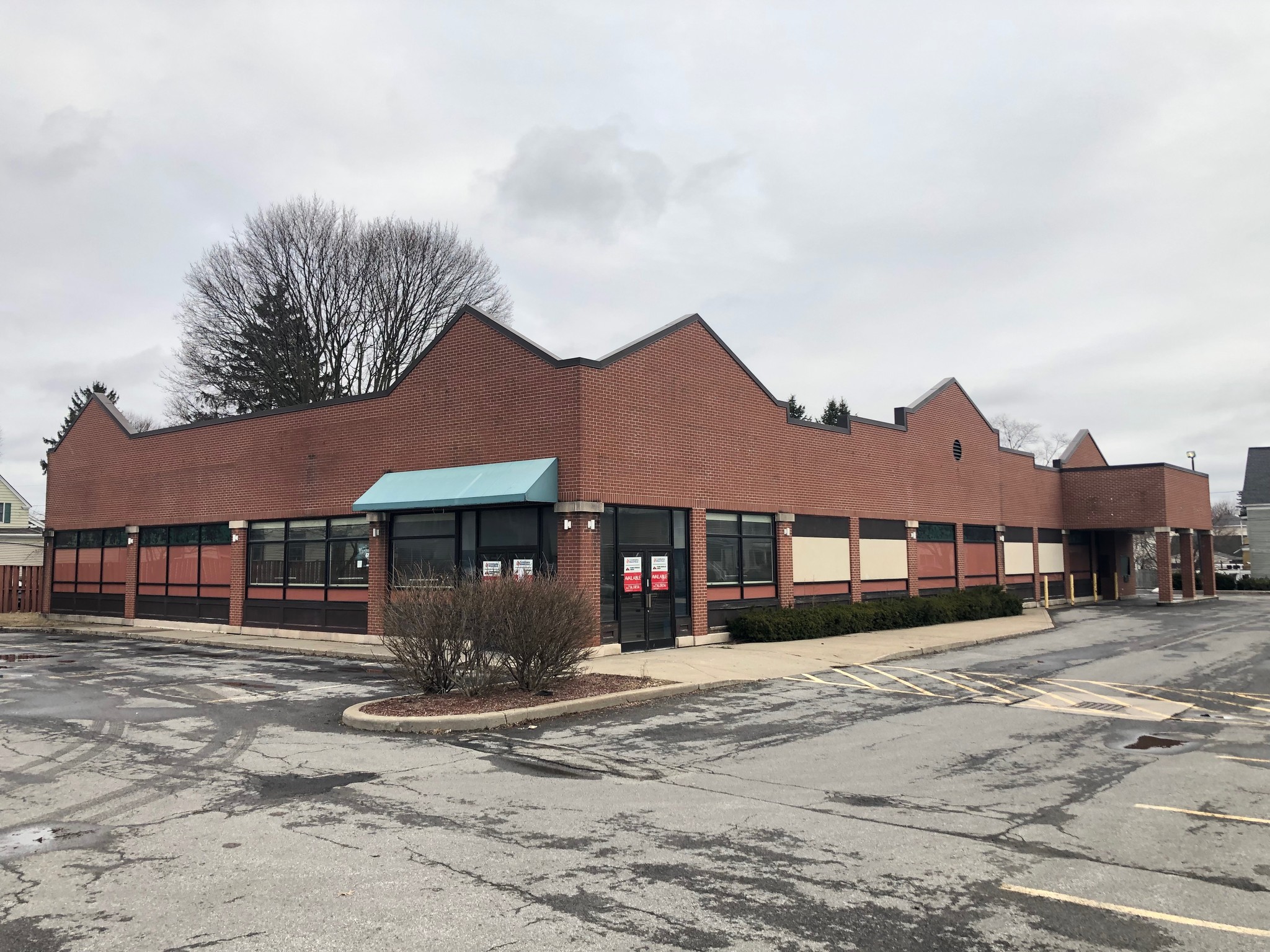 1035 Mohawk St, Utica, NY for sale Primary Photo- Image 1 of 1