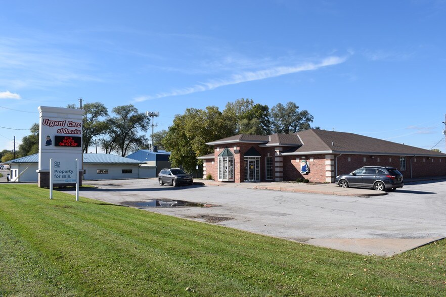 8814 Maple St, Omaha, NE for sale - Building Photo - Image 1 of 1