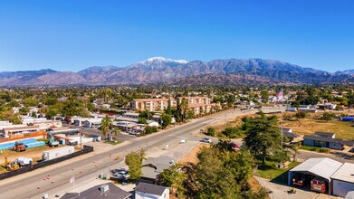 543 W County Line Rd