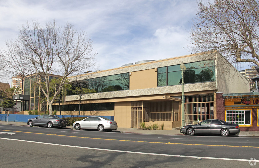 300 Grand Ave, Oakland, CA for lease - Building Photo - Image 3 of 3