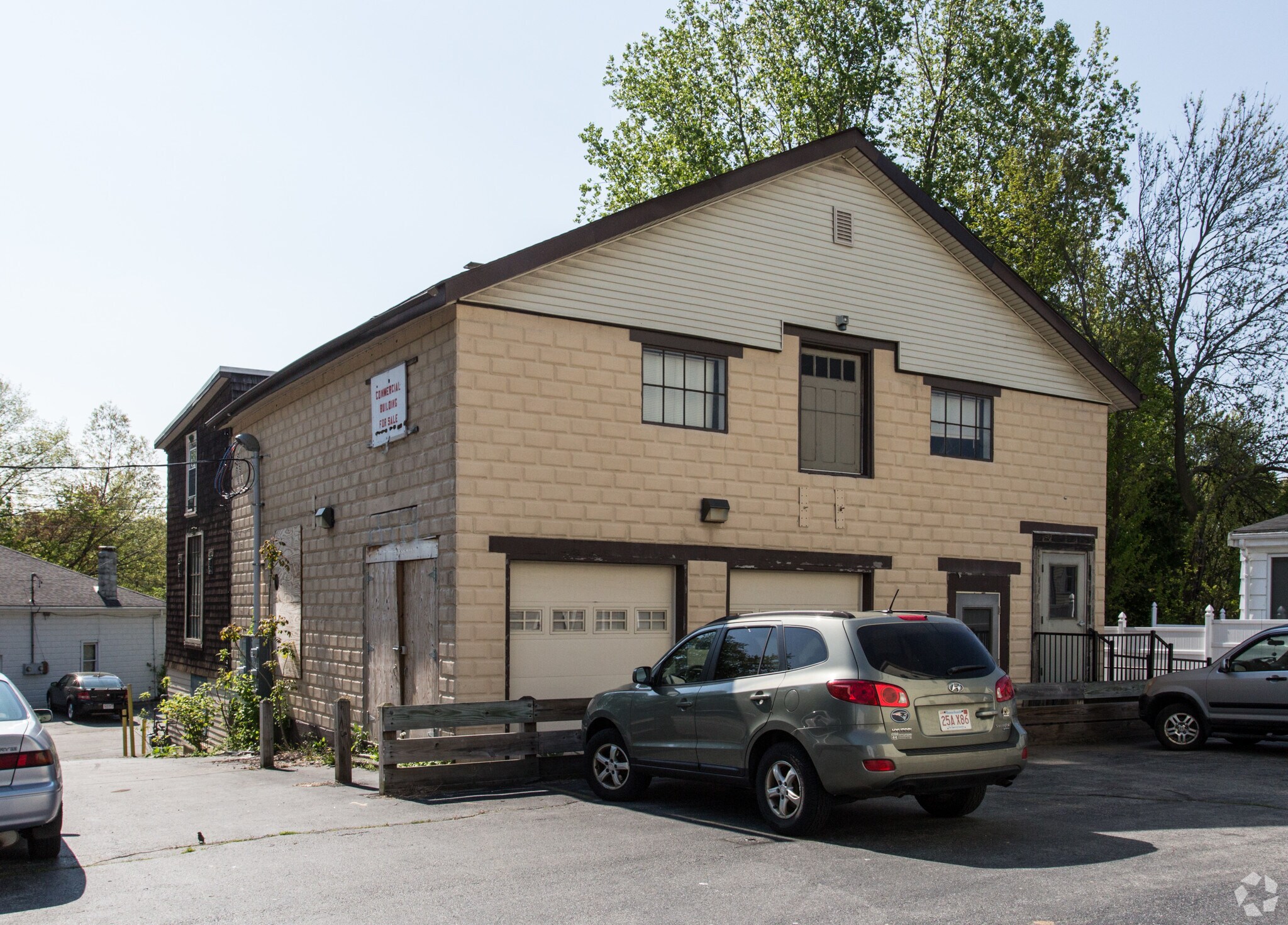 880 Washington St, Attleboro, MA for sale Primary Photo- Image 1 of 1