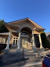 4720 Peachtree Industrial Blvd, Norcross, GA for lease Building Photo- Image 1 of 14