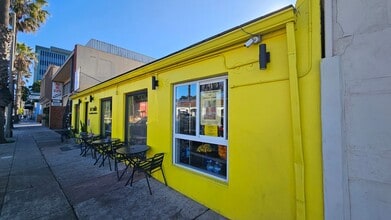 2406-2408 Wilshire Blvd, Santa Monica, CA for lease Building Photo- Image 2 of 30