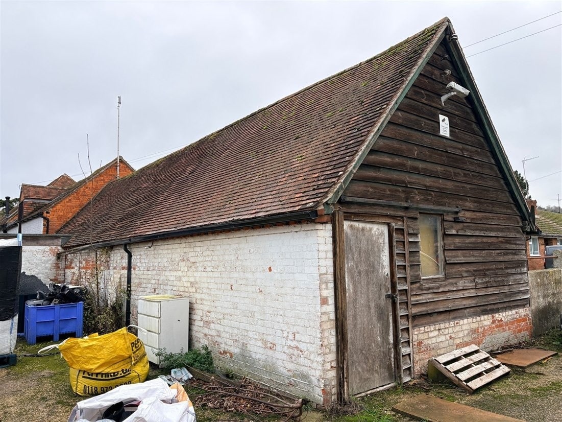 Industrial in The Hatchery, Beale Park, Church Lane, Goring for lease Primary Photo- Image 1 of 3