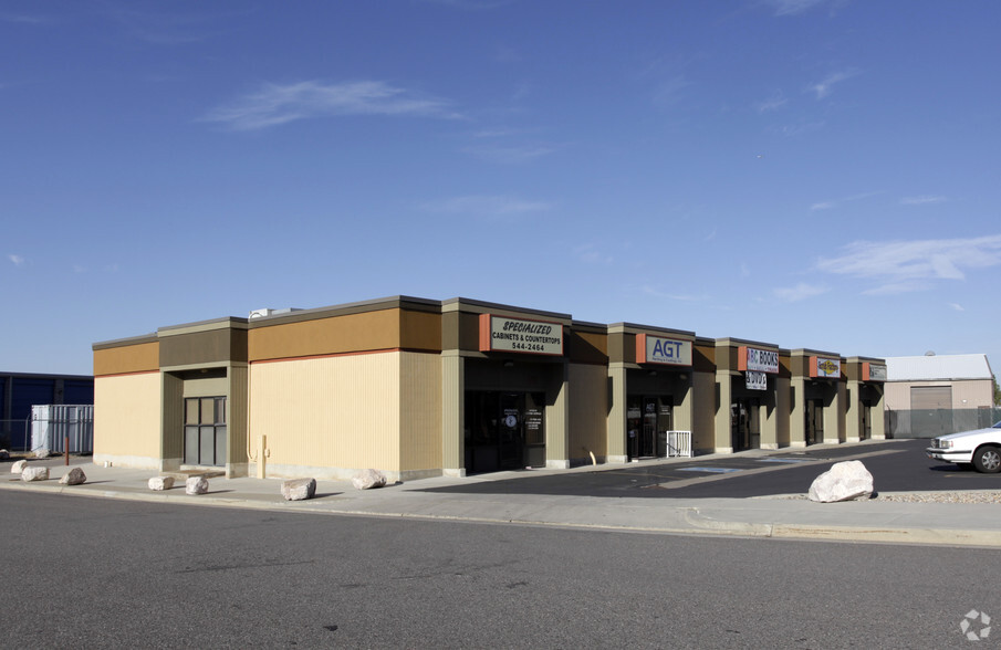 571-579 N Main St, Kaysville, UT for lease - Building Photo - Image 3 of 13