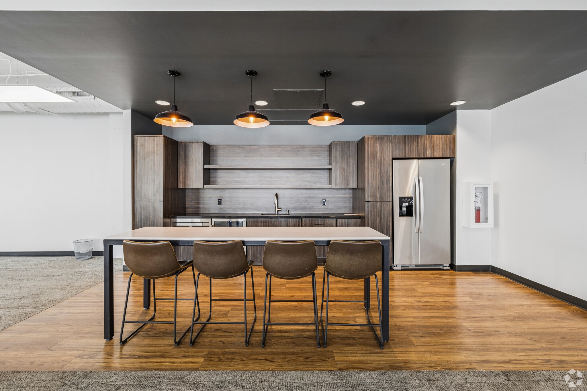 2125 Biscayne Blvd, Miami, FL for lease Interior Photo- Image 1 of 17