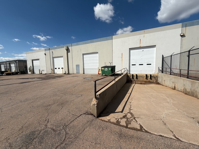 6810 S Jordan Rd, Centennial, CO for lease - Building Photo - Image 3 of 14