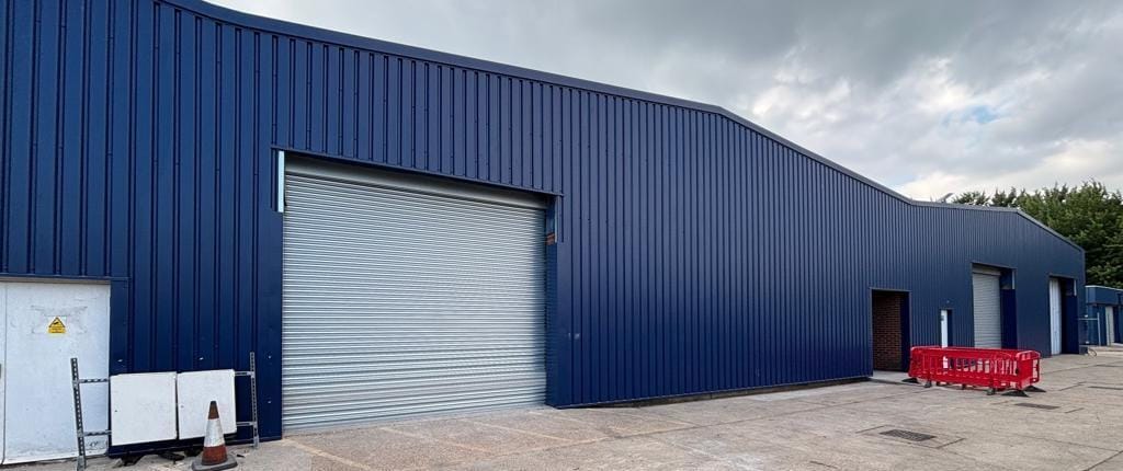 Limberline Spur, Portsmouth for lease Building Photo- Image 1 of 3