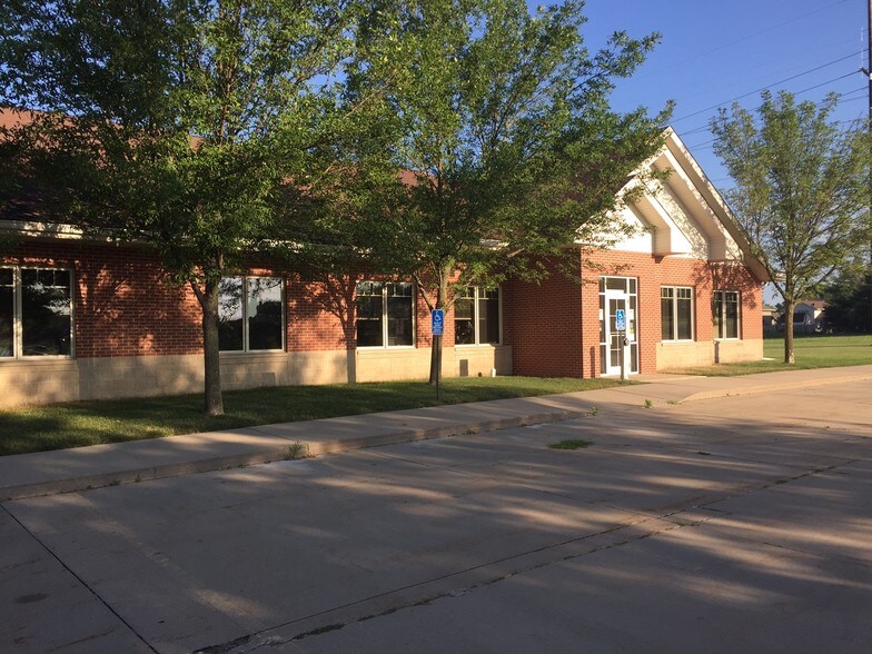 5518 NW 88th St, Johnston, IA for sale - Building Photo - Image 1 of 1