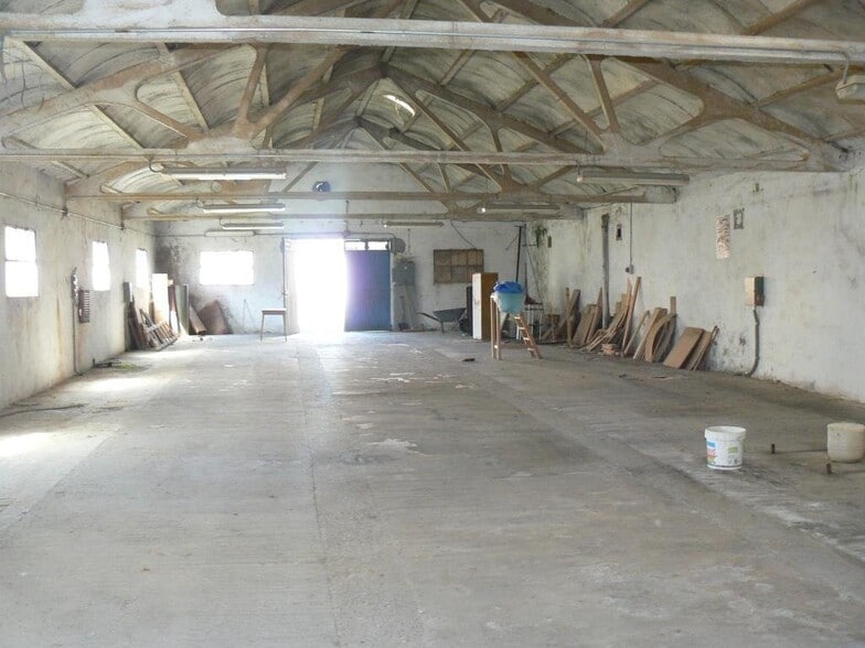 Industrial in Cuéllar, Segovia for sale - Interior Photo - Image 3 of 6