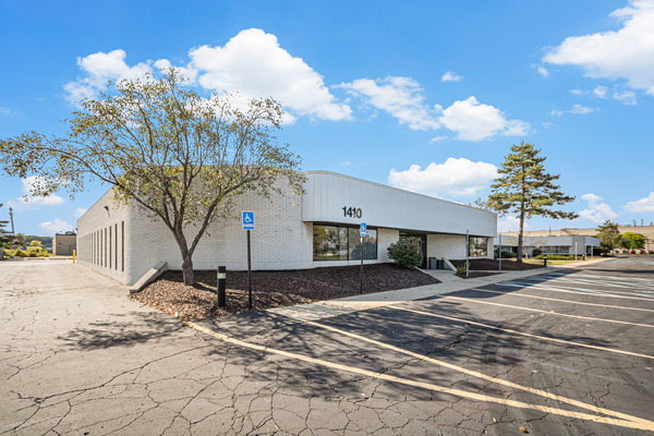 1410 E 14 Mile Road, Madison Heights, MI for sale - Building Photo - Image 1 of 10