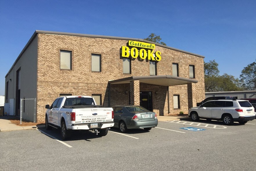 109 Pat Joiner Rd, Byron, GA for sale - Building Photo - Image 1 of 1