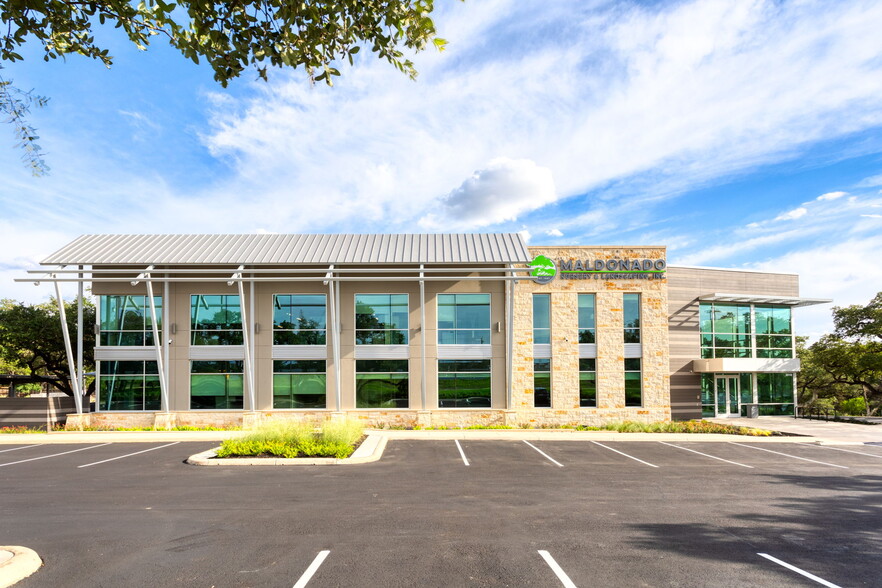 3510 N Loop 1604 E, San Antonio, TX for lease - Building Photo - Image 1 of 9