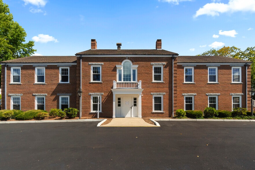 157 Goose Ln, Guilford, CT for lease - Building Photo - Image 1 of 5