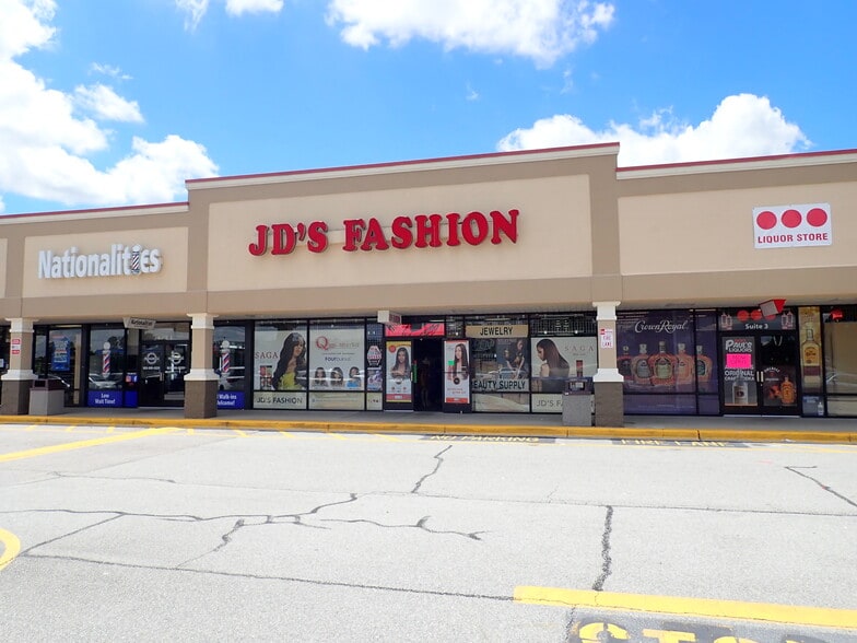 10050-10060 Two Notch Rd, Columbia, SC for lease - Building Photo - Image 3 of 5