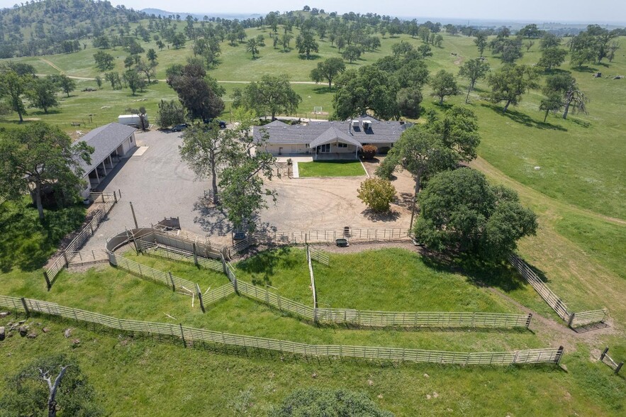 18486 Tollhouse Rd, Clovis, CA for sale - Primary Photo - Image 2 of 7