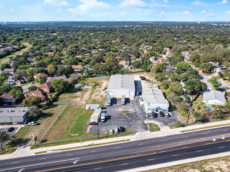 15279 Bulverde Rd, San Antonio, TX for lease - Building Photo - Image 3 of 9