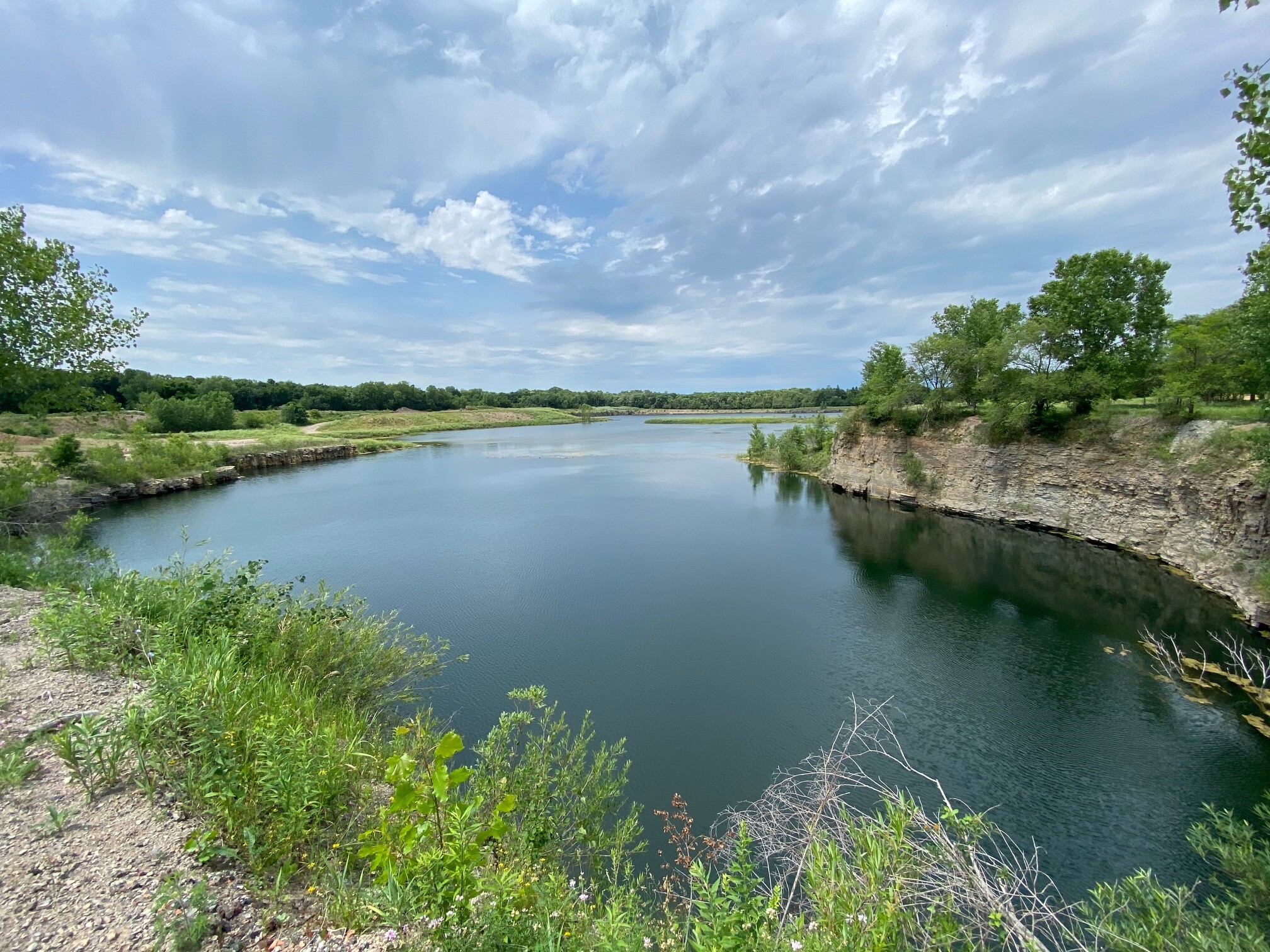 1665 Leonard Point Rd, Oshkosh, WI for sale Building Photo- Image 1 of 1