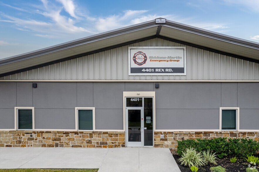 Rex Rd, Friendswood, TX for lease - Building Photo - Image 3 of 9