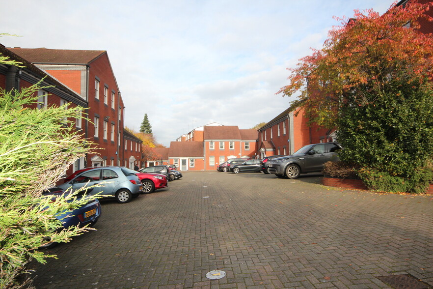 Vine Ln, Halesowen for lease - Building Photo - Image 3 of 21