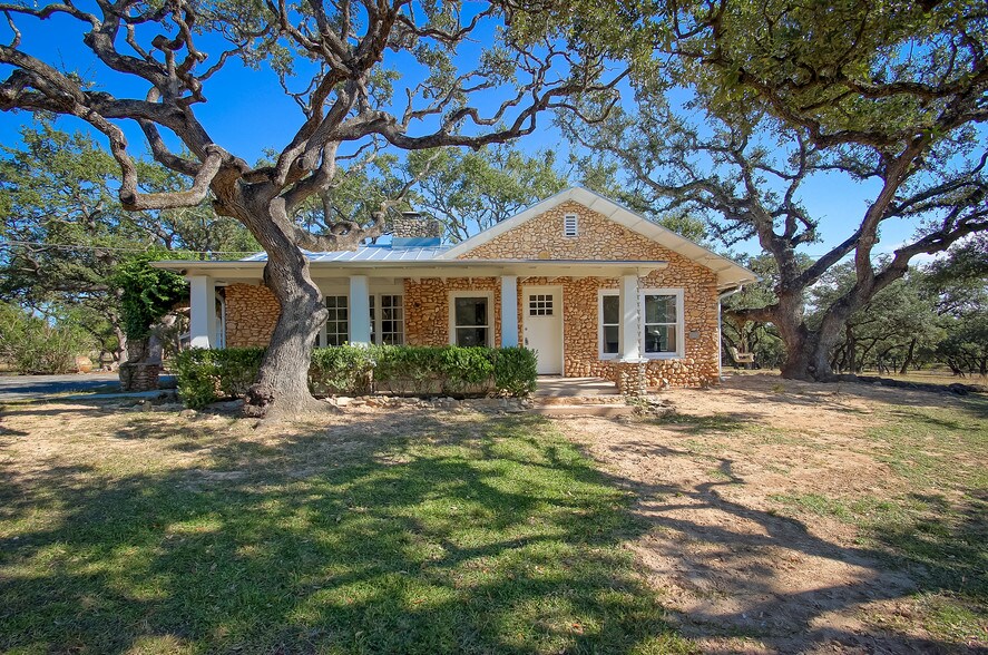 109 Scenic Loop Rd, Boerne, TX 78006 | LoopNet